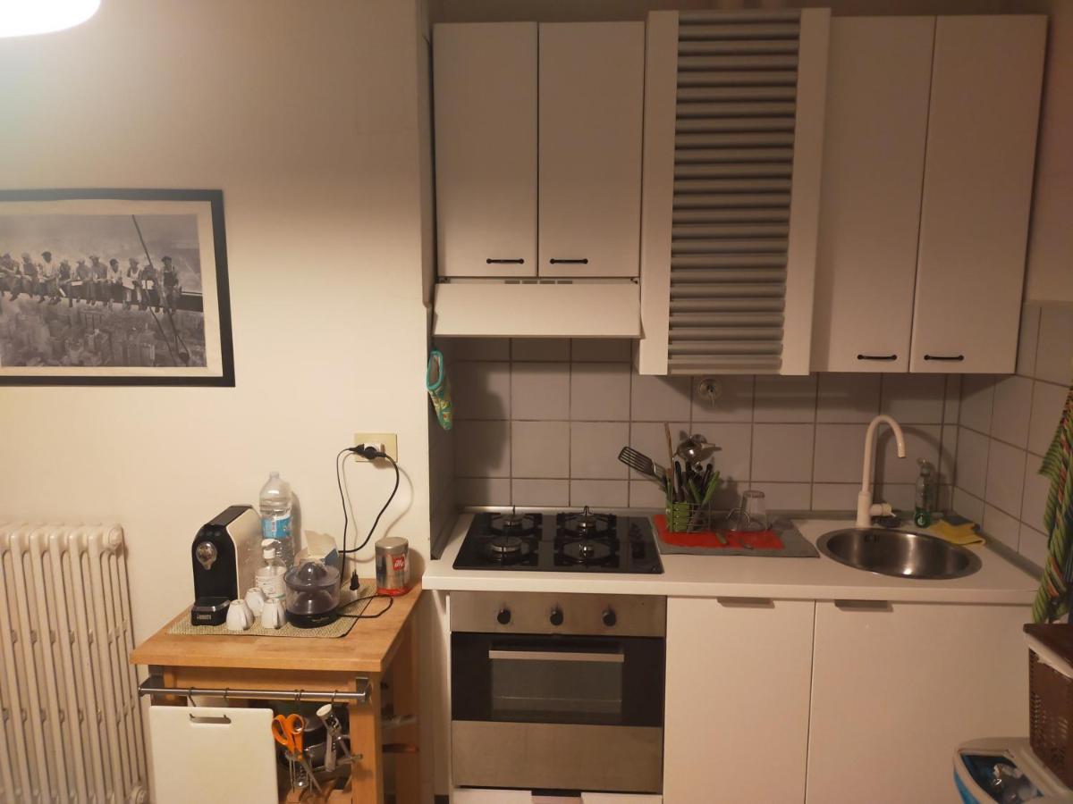 B & B Via Borgo Di San Pietro 볼로냐 외부 사진