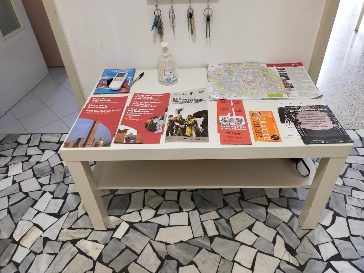 B & B Via Borgo Di San Pietro 볼로냐 외부 사진