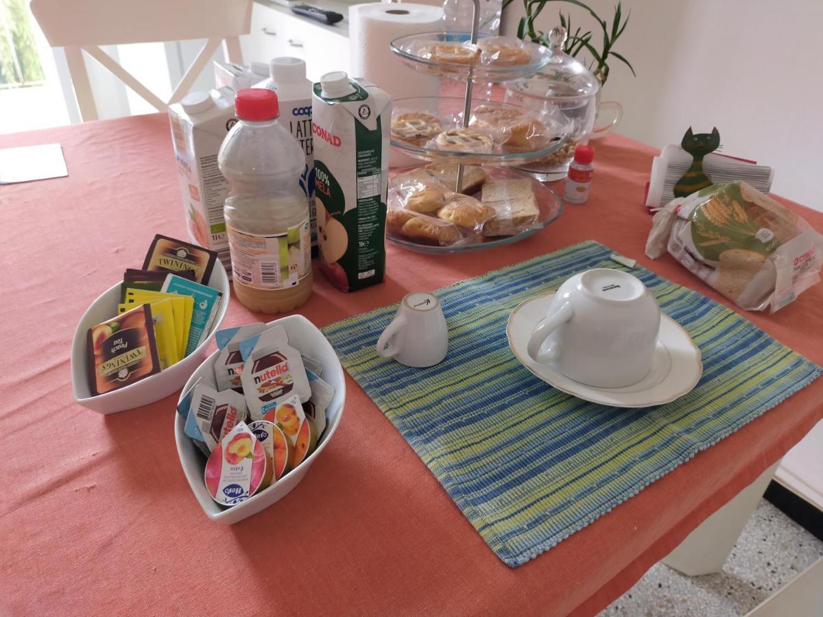 B & B Via Borgo Di San Pietro 볼로냐 외부 사진